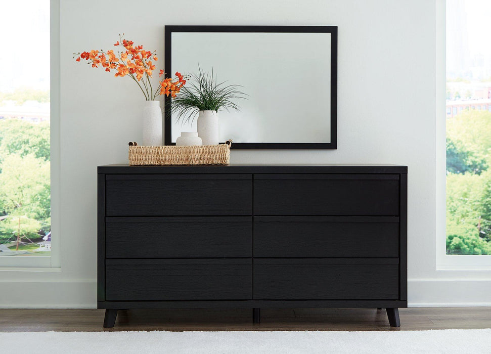 Five Star Furniture - Danziar Dresser and Mirror