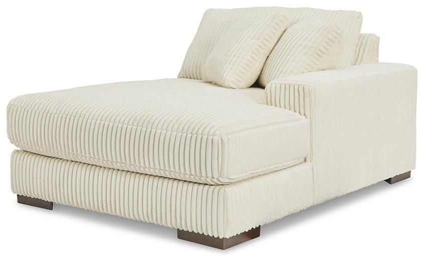 Five Star Furniture - Lindyn Sectional with Double Chaise