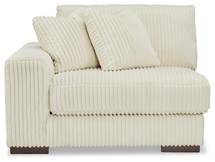 Five Star Furniture - Lindyn Sectional Sofa