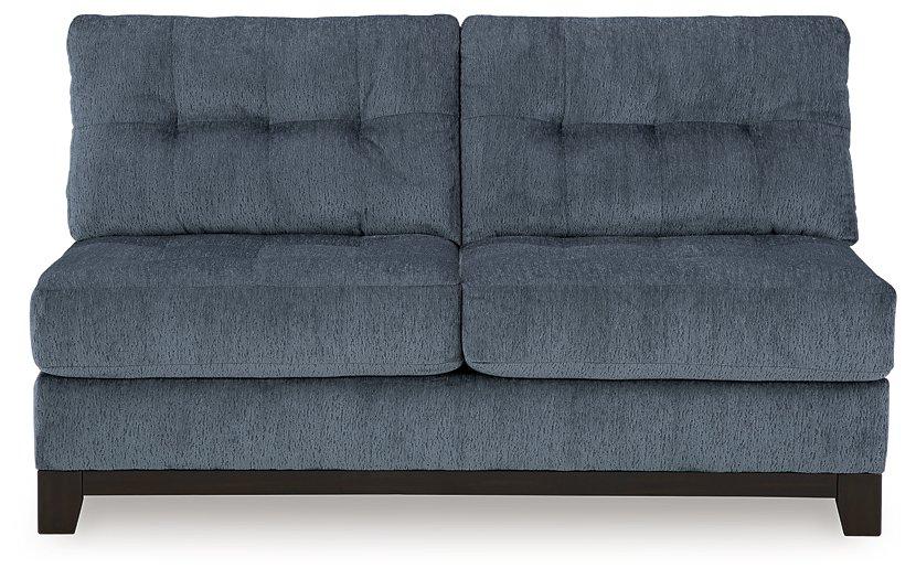 Five Star Furniture - Maxon Place Sectional with Chaise