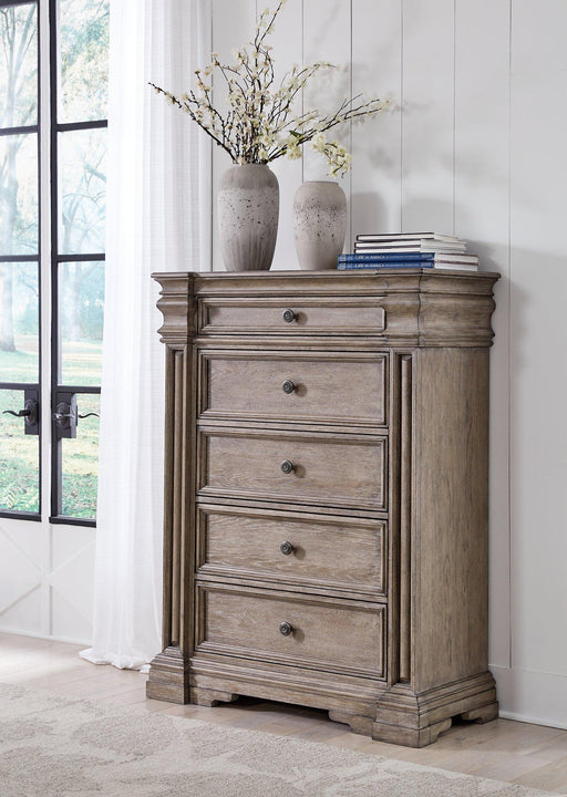 Five Star Furniture - Blairhurst Chest of Drawers - Five Star Furniture & Mattress (GA)