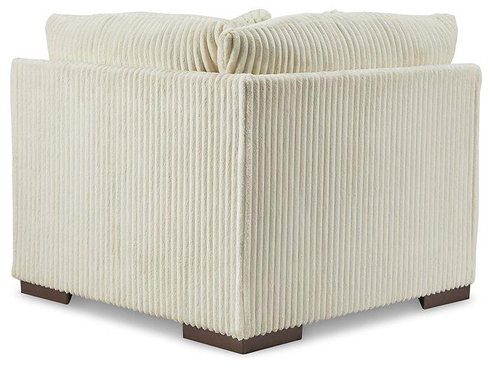 Five Star Furniture - Lindyn Sectional with Chaise