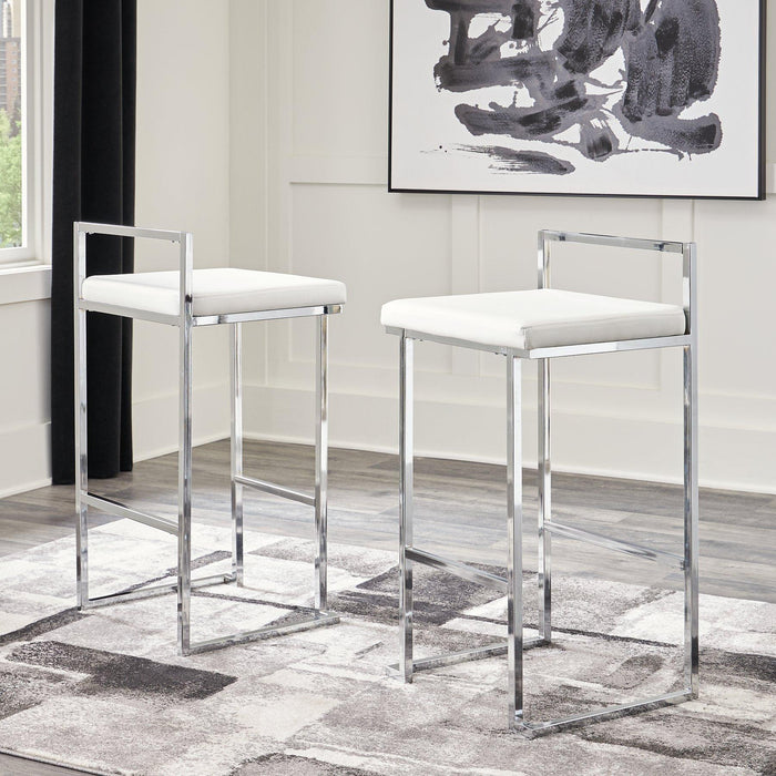 Madanere Bar Height Bar Stool