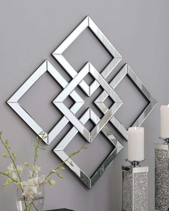 Quinnley Accent Mirror