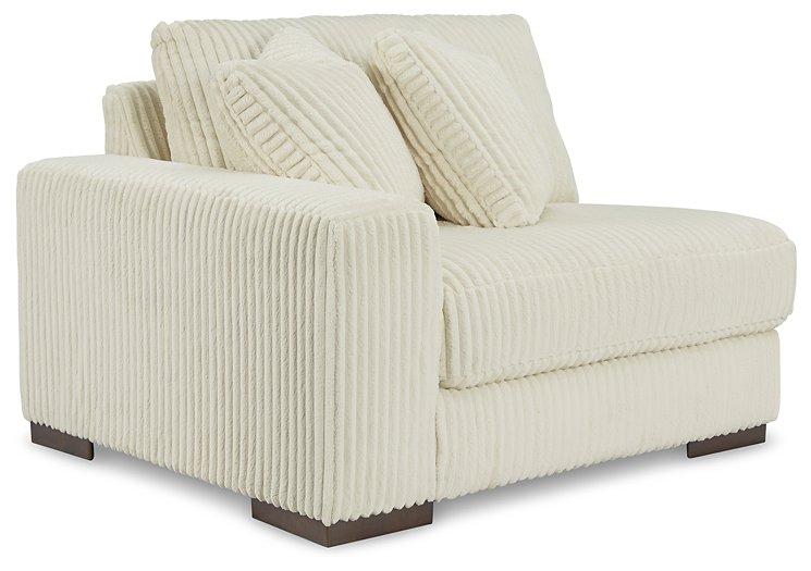 Five Star Furniture - Lindyn Sectional Sofa