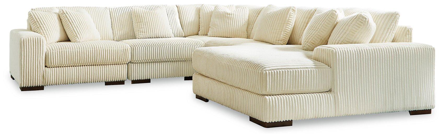 Five Star Furniture - Lindyn Sectional with Chaise