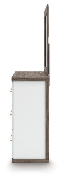 Five Star Furniture - Kendanport Dresser and Mirror