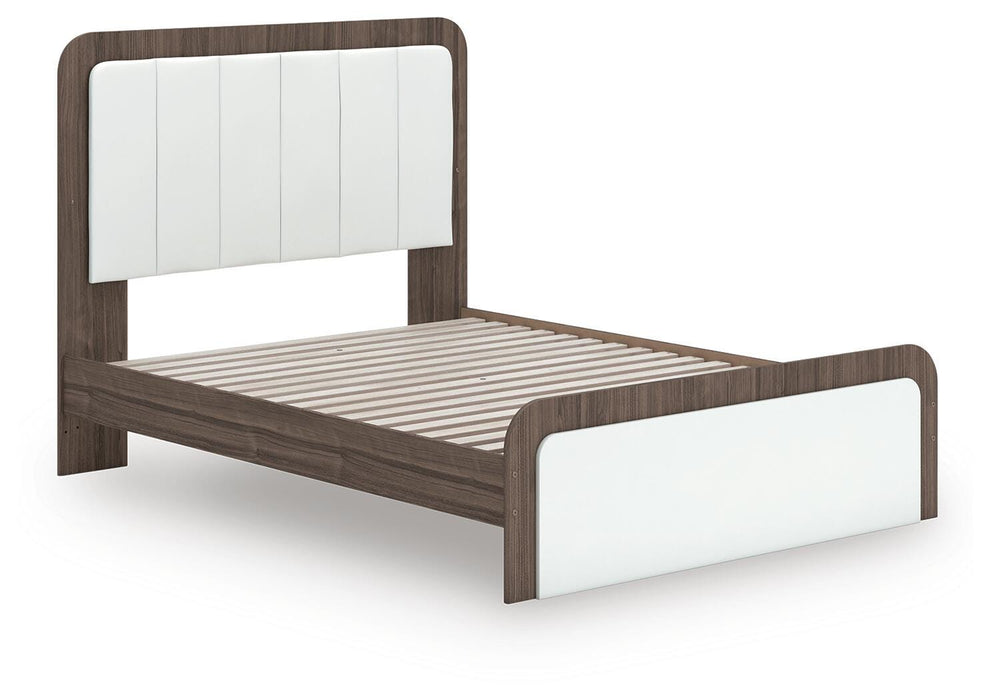 Five Star Furniture - Kendanport Upholstered Bed