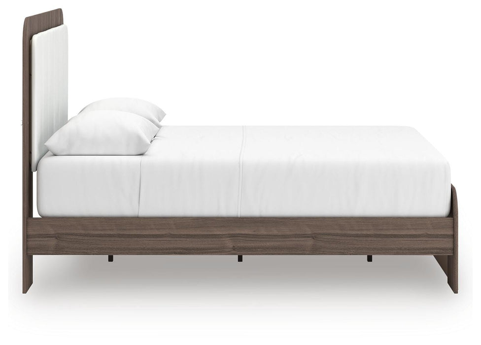 Five Star Furniture - Kendanport Upholstered Bed
