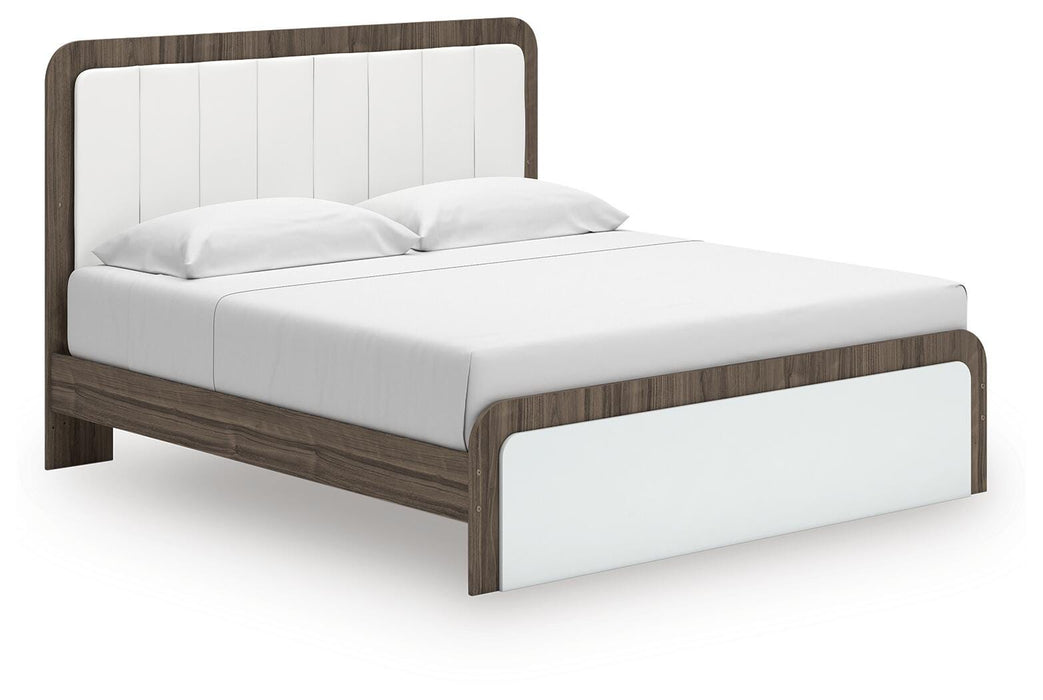 Five Star Furniture - Kendanport Upholstered Bed