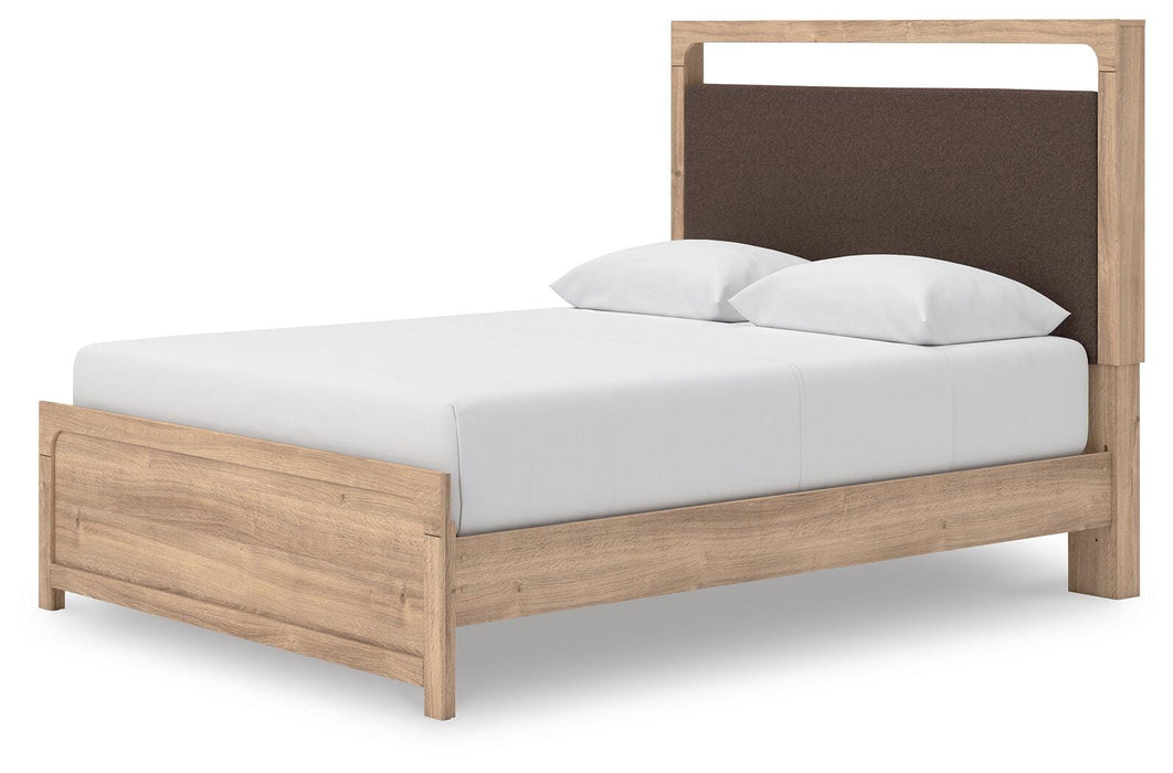 Five Star Furniture - Kinlanni Upholstered Bed