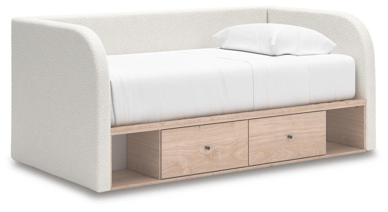 Five Star Furniture - Arloster Upholstered Bed