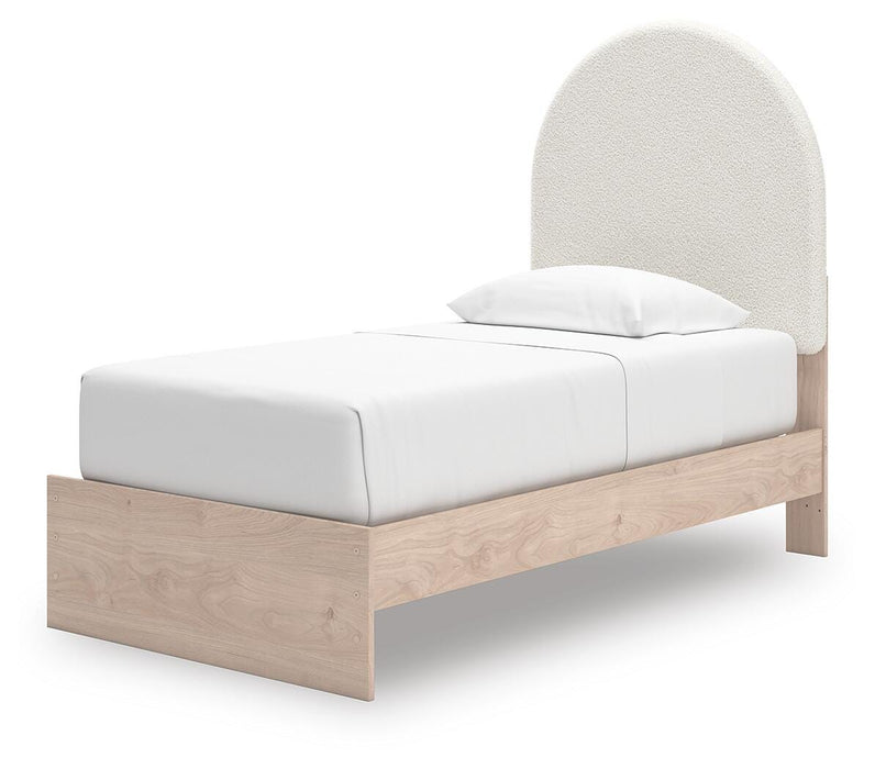 Five Star Furniture - Arloster Upholstered Bed