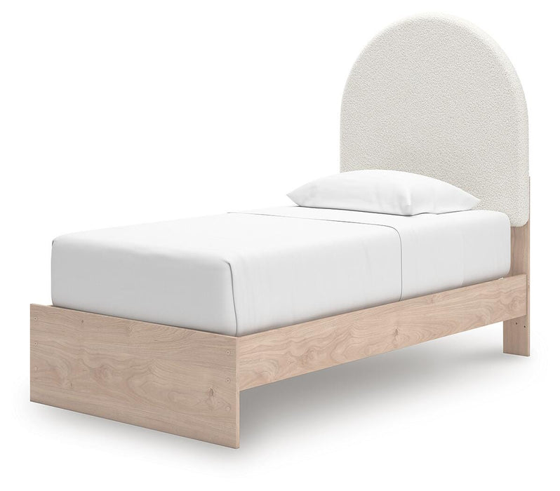 Five Star Furniture - Arloster Upholstered Bed