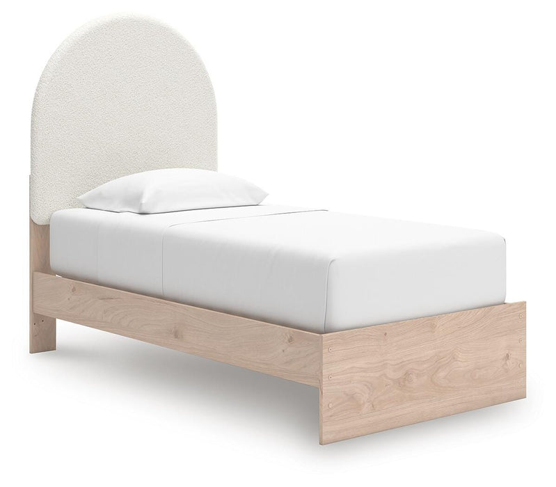 Five Star Furniture - Arloster Upholstered Bed