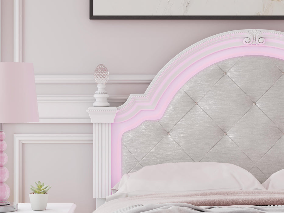 Five Star Furniture - Kozlani Upholstered Bed