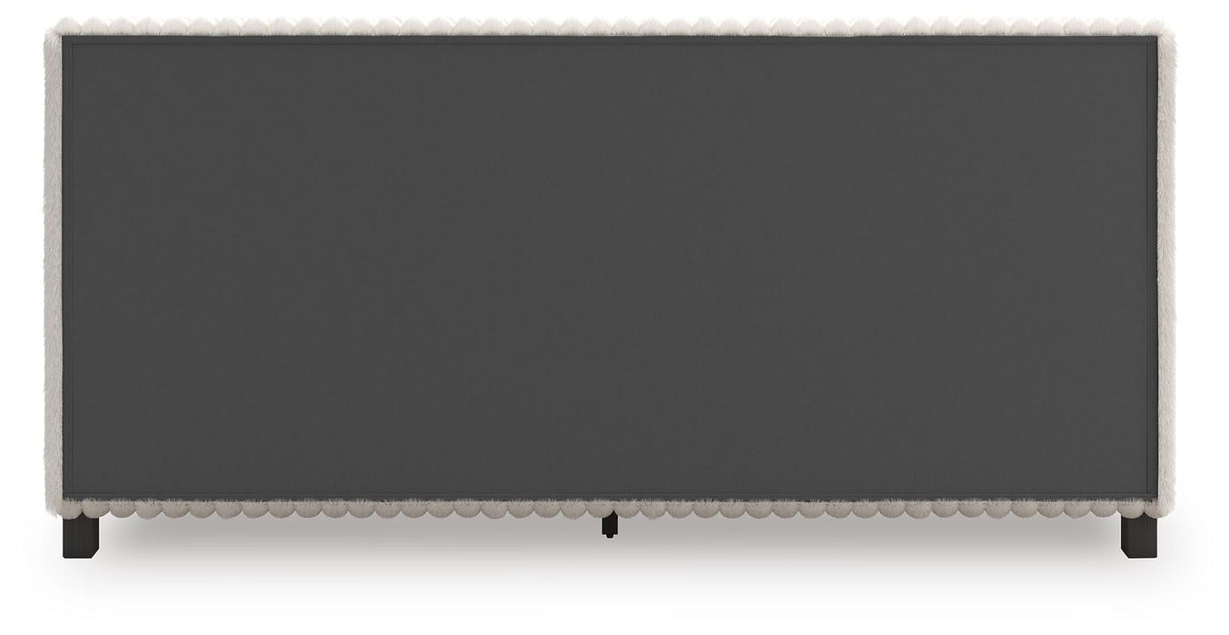 Five Star Furniture - Zuraleus Bed