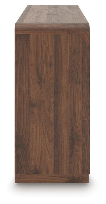 Five Star Furniture - Fortlorn Dresser