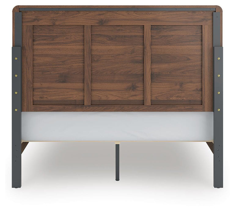 Five Star Furniture - Fortlorn Bed
