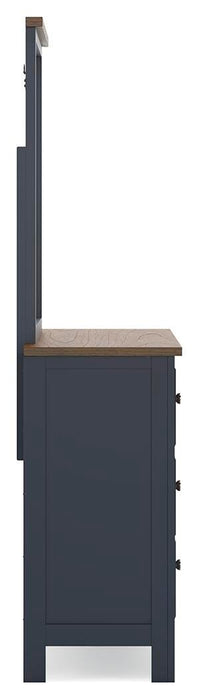 Five Star Furniture - Landocken Bedroom Package