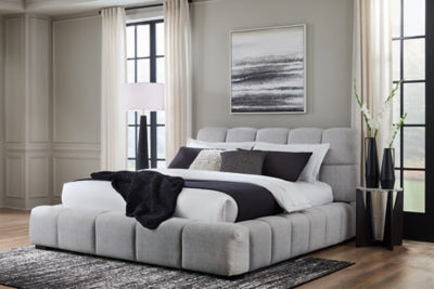 Five Star Furniture - Grendusk Upholstered Bed