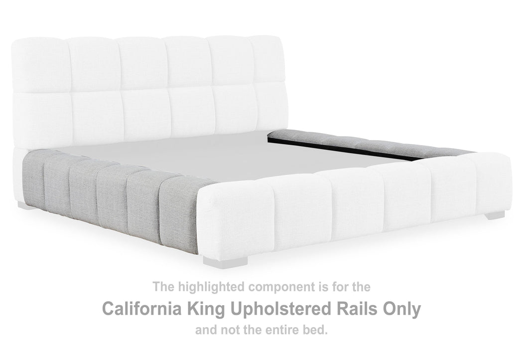 Five Star Furniture - Grendusk Upholstered Bed