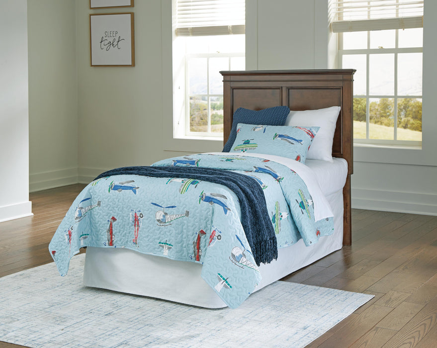 Five Star Furniture - Danabrin Panel Storage Bed