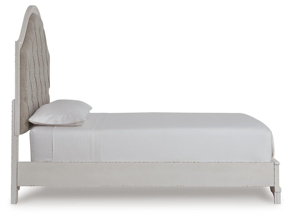 Five Star Furniture - Blendon Queen Upholstered Bed
