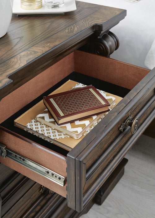 Five Star Furniture - Maylee Bedroom Set