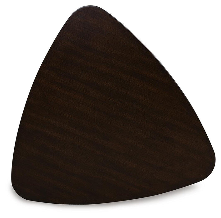 Five Star Furniture - Mallenette Dining Table