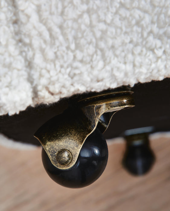 Five Star Furniture - Rowanbeck Dining Package