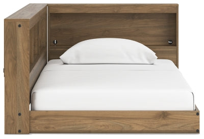 Five Star Furniture - Deanlow Bed - Five Star Furniture & Mattress (GA)