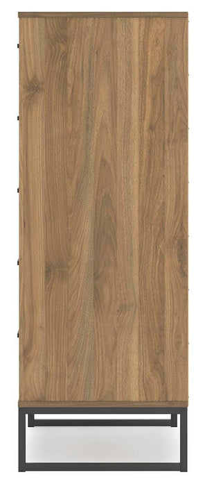 Five Star Furniture - Deanlow Chest of Drawers