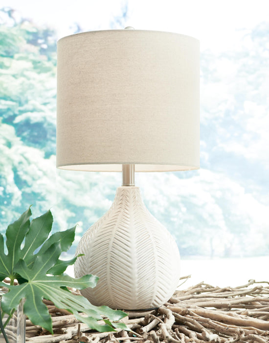 Five Star Furniture - Rainermen Lamp Set