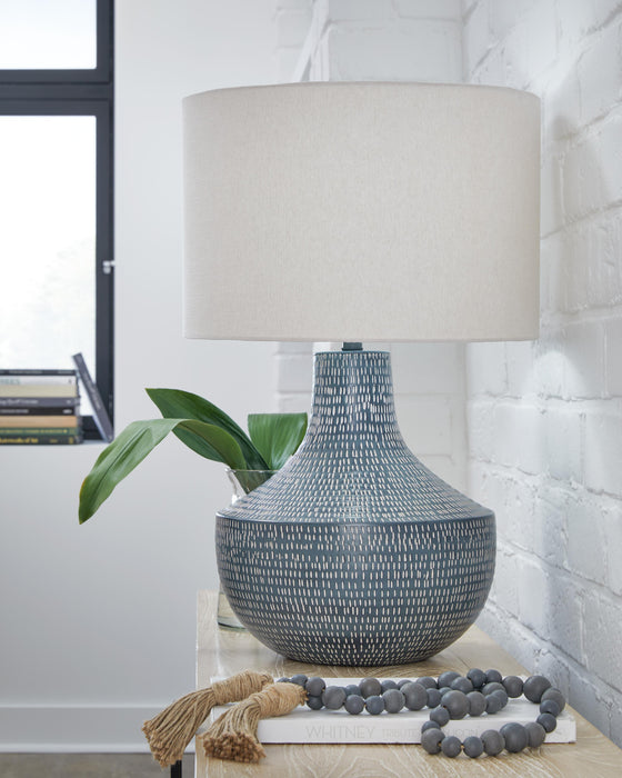 Five Star Furniture - Schylarmont Lamp Set
