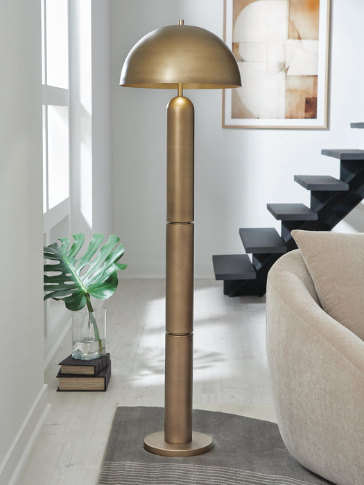 Five Star Furniture - Wendfield Floor Lamp