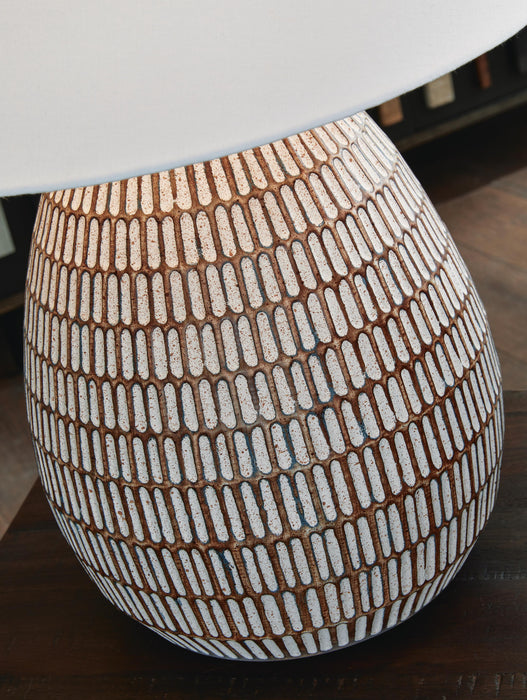 Five Star Furniture - Darrich Table Lamp