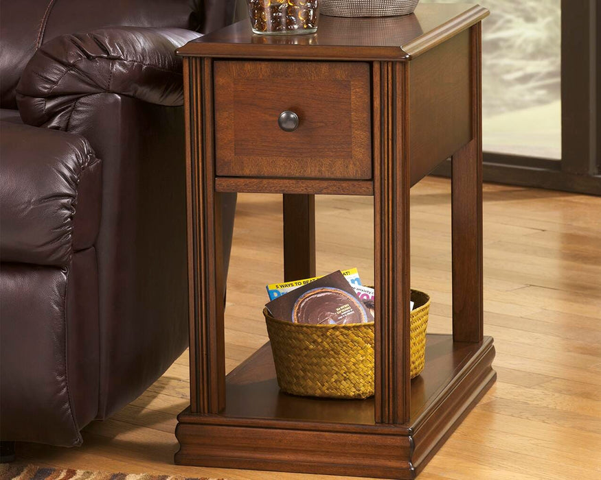 Five Star Furniture - Breegin Chairside End Table