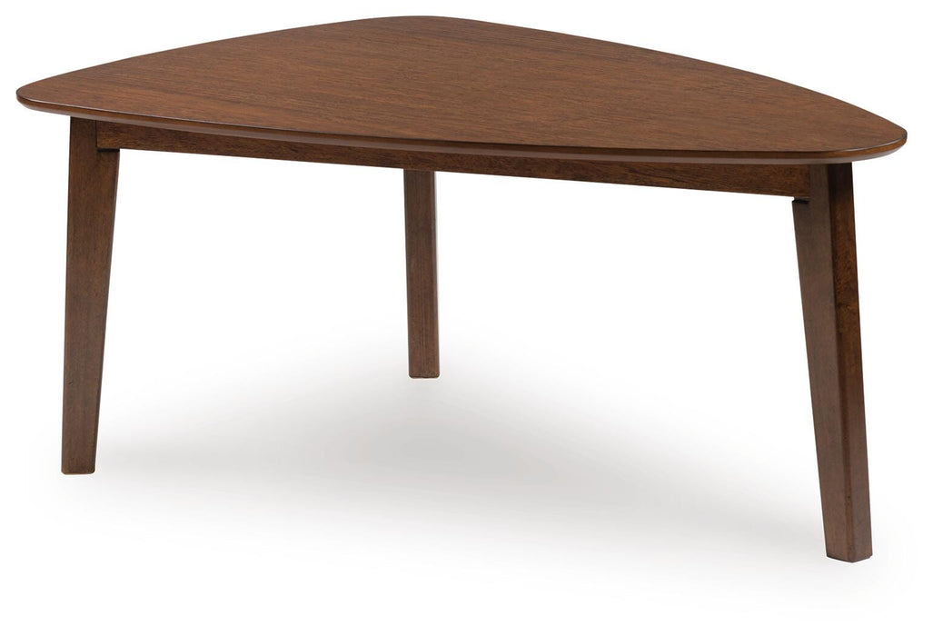 Five Star Furniture - Lyncott Table (Set of 3)