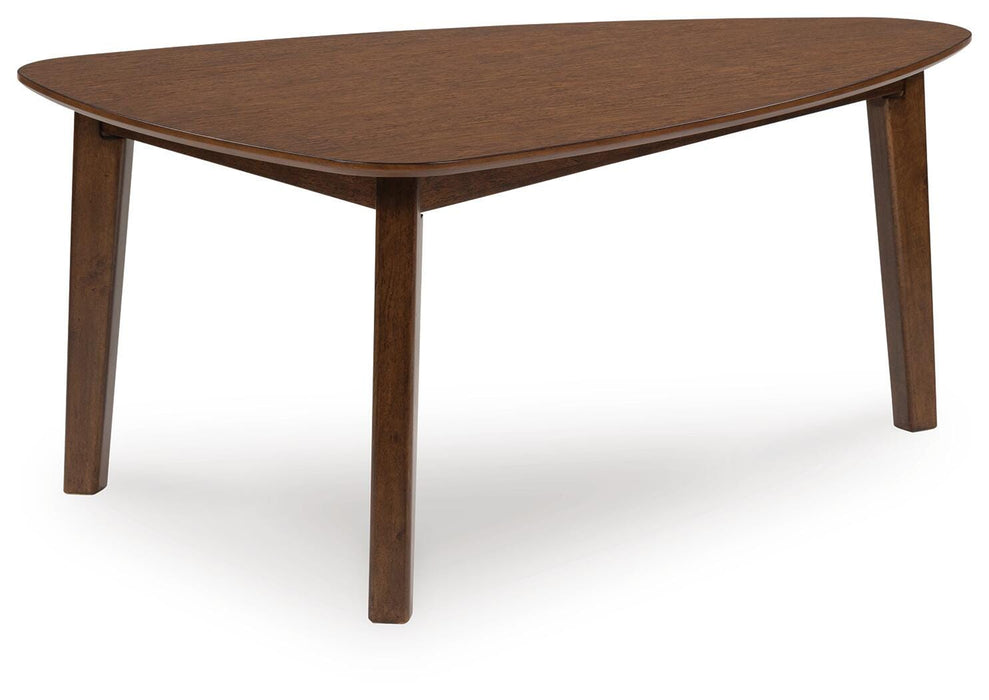 Five Star Furniture - Lyncott Table (Set of 3)