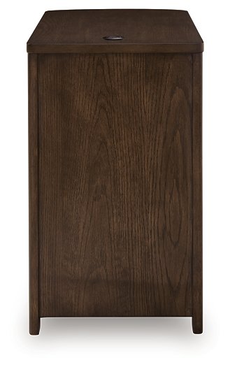 Five Star Furniture - Camdill Chairside End Table - Five Star Furniture & Mattress (GA)