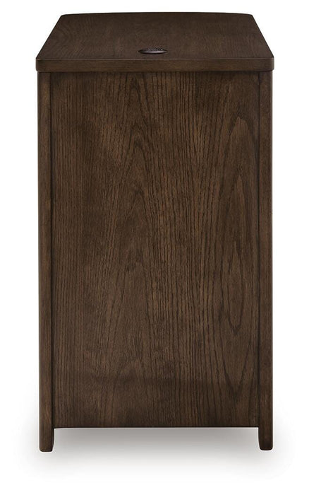 Five Star Furniture - Camdill Chairside End Table