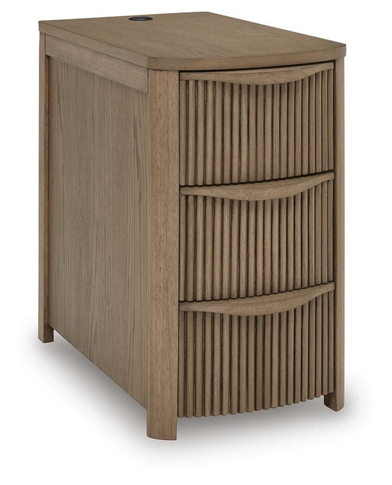 Five Star Furniture - Camdill Chairside End Table