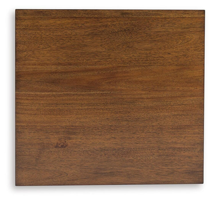Five Star Furniture - Sturlayne End Table