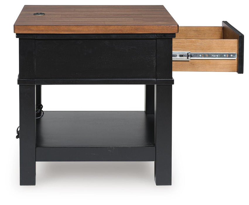 Five Star Furniture - Wildenauer End Table