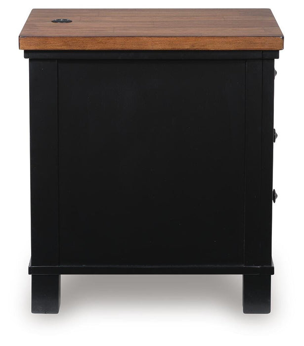 Five Star Furniture - Wildenauer Chairside End Table