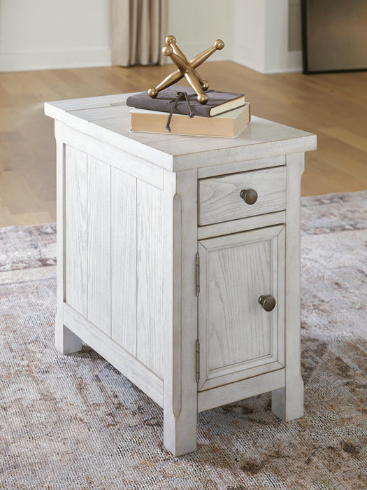 Five Star Furniture - Robbinsdale Chairside End Table