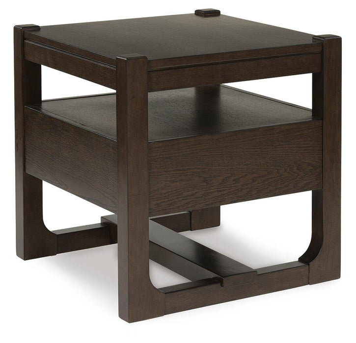 Five Star Furniture - Breckington End Table