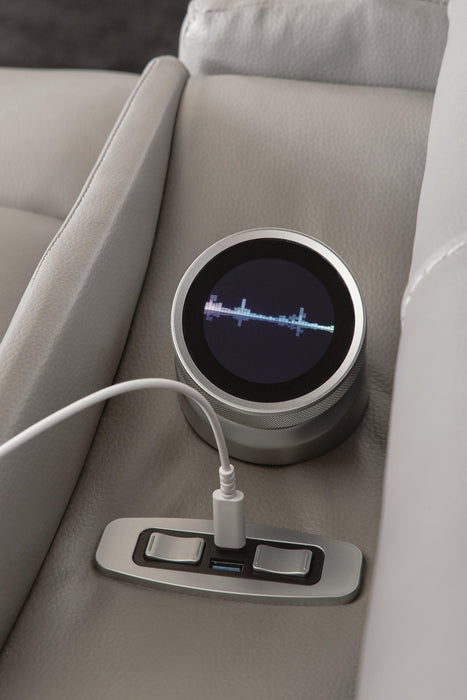 Five Star Furniture - Real Moments Recliner