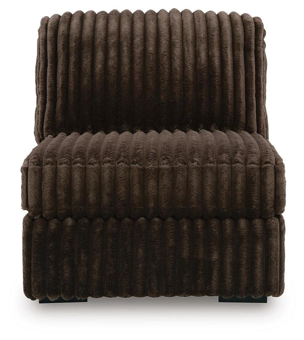 Five Star Furniture - Midnight-Madness Sectional with Chaise